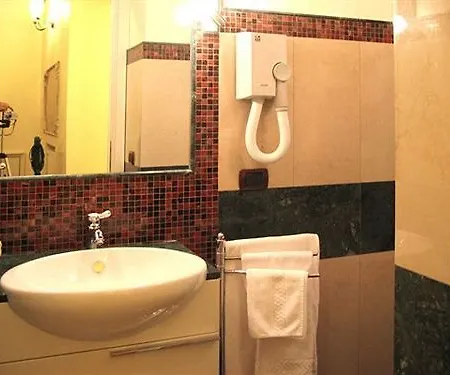 Sweet Dream Trevi Bed and Breakfast 4*